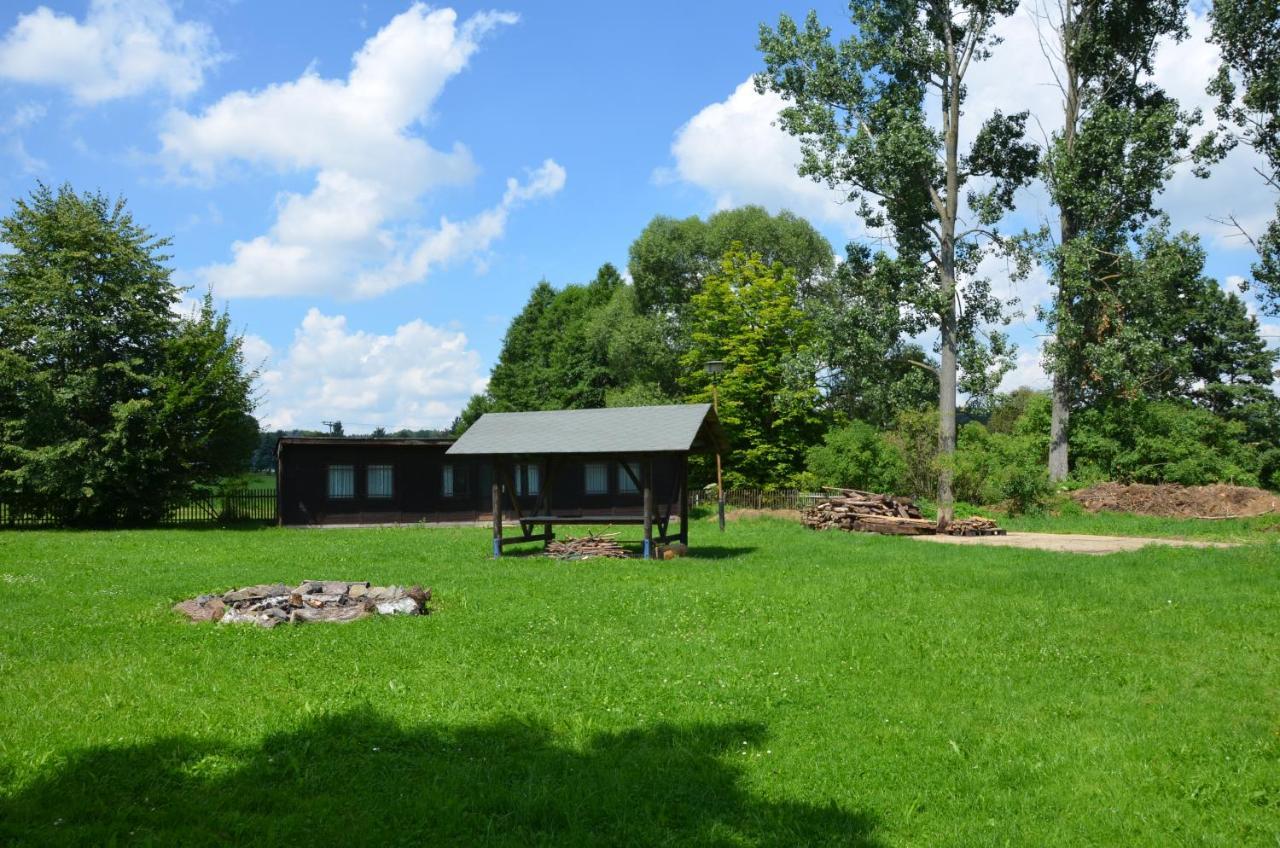 Teichcamp Hostel Grosshartmannsdorf Exterior photo